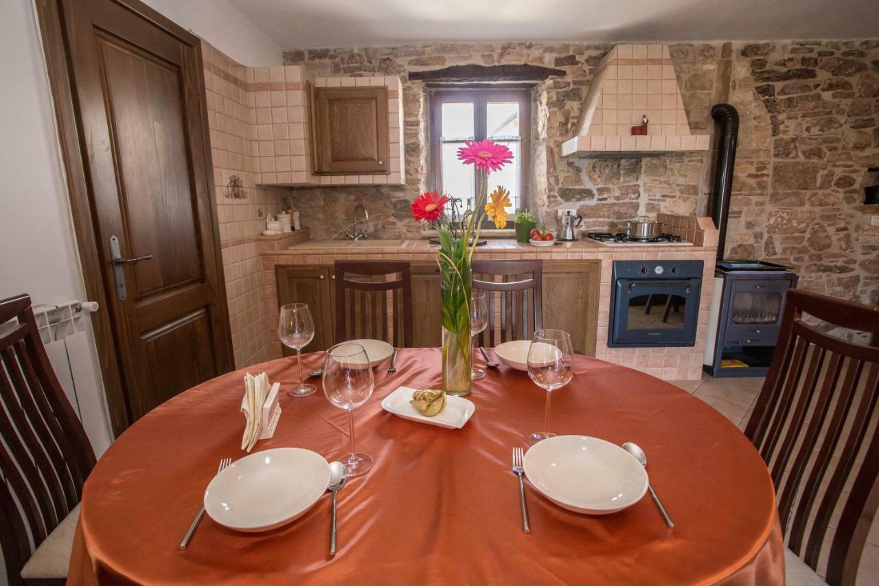 Nona Nina Apartamento Vižinada Exterior foto