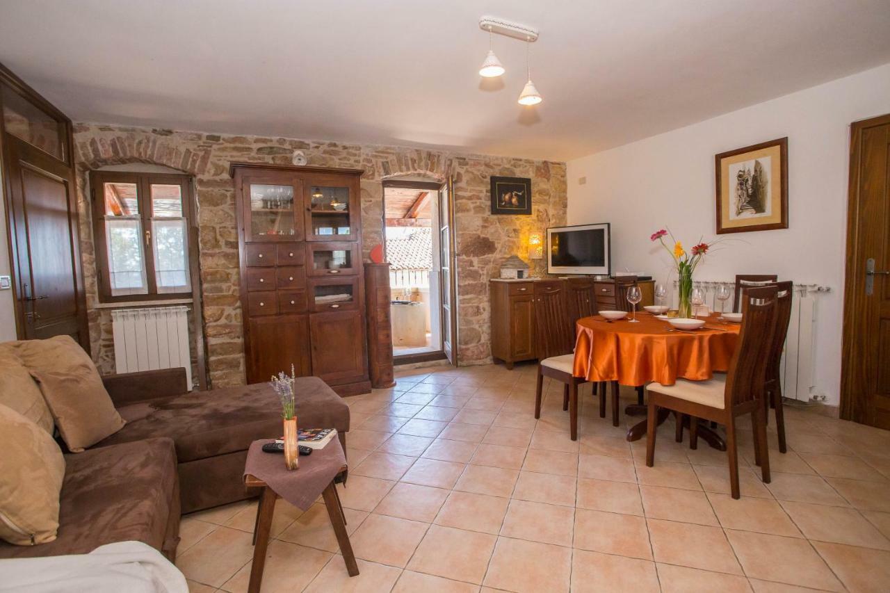 Nona Nina Apartamento Vižinada Exterior foto